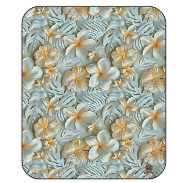 Frangipanier & Feuilles Tropicales
