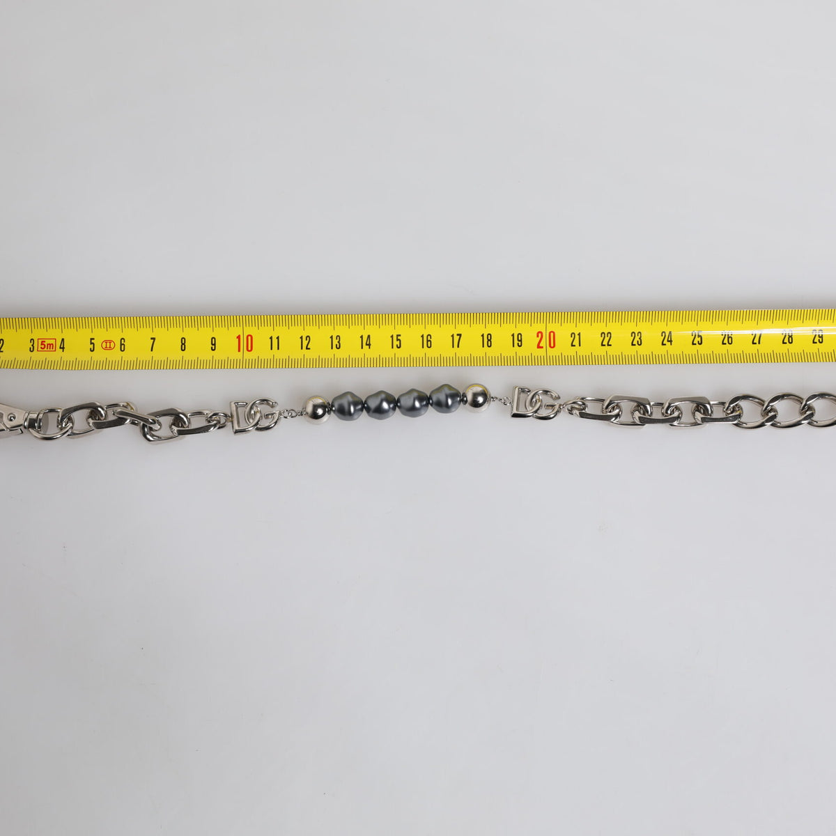 Bracelet Dolce & Gabbana "Chaîne Argentée & Perles Grises DG"