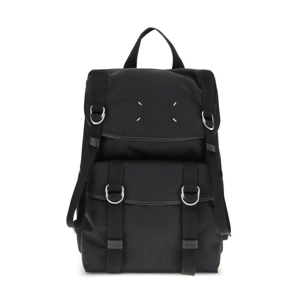 MAISON MARGIELA - Sac à Dos Technique Noir : Le Minimalisme Déstructuré.