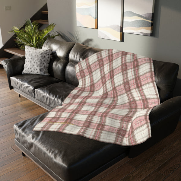 I can't, I have a blanket! - Cozy Check Pattern