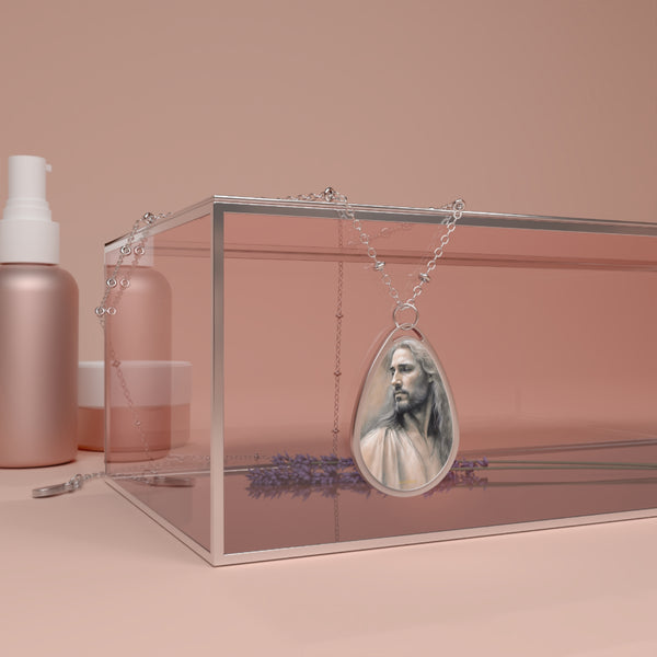 Pendant, Jesus, The Silent One