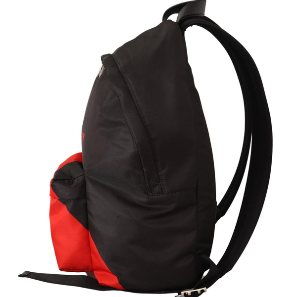 GIVENCHY - Urban backpack: the ideal companion for a life full of daring.