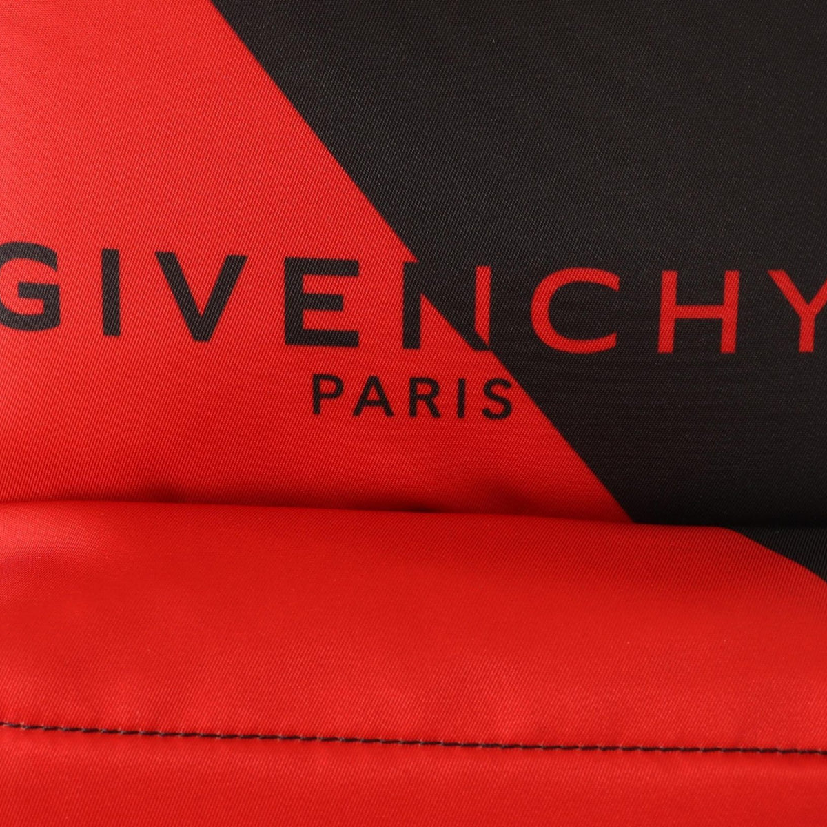 GIVENCHY - Urban backpack: the ideal companion for a life full of daring.