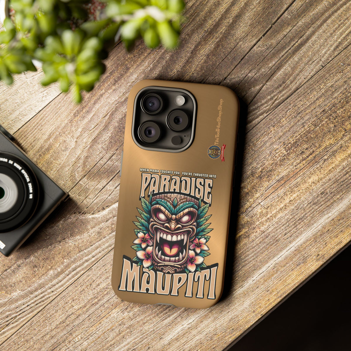 Maupiti Spirit – Coque Tiki Sauvage & Tropicale