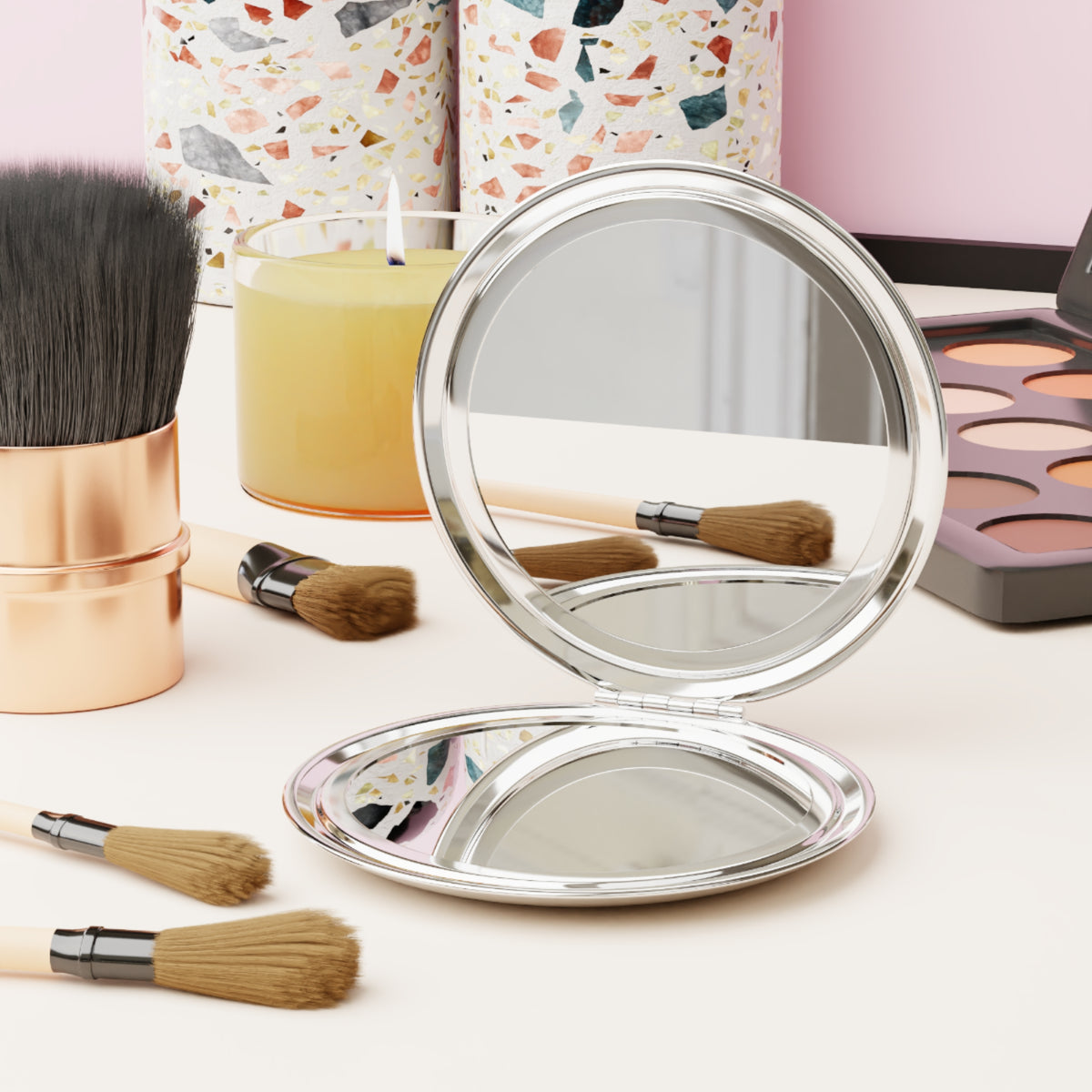 TIMELESS ELEGANCE, THE MIRROR OF TIME 