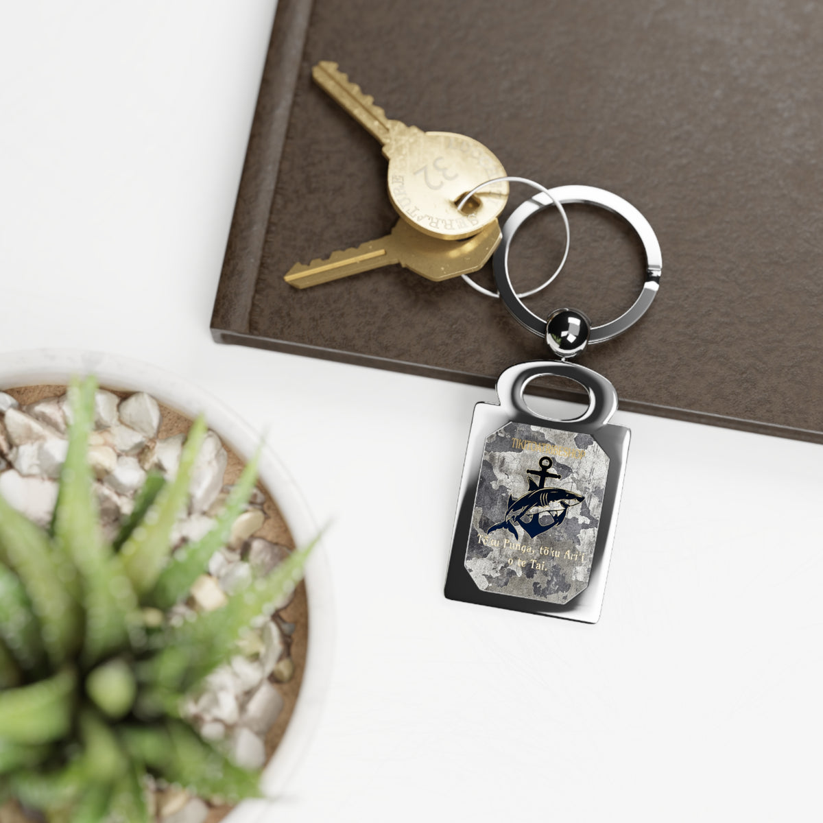 🇵🇫 Porte-clés “Ancre & Requin”