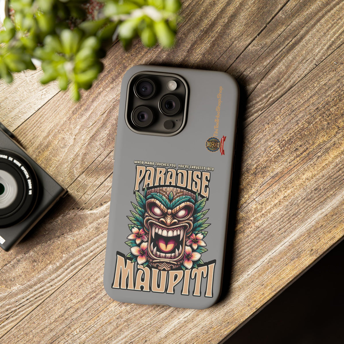 Maupiti Spirit – Coque Tiki Sauvage & Tropicale