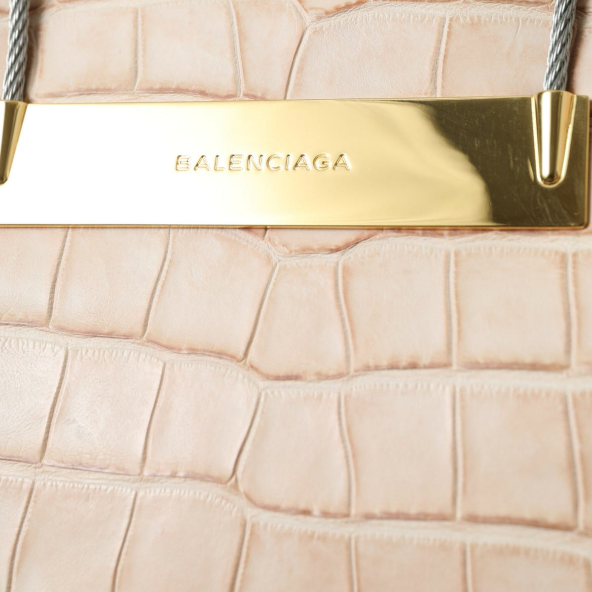 BALENCIAGA Câble Shopper Tote Rose Alligator - Élégance et audace