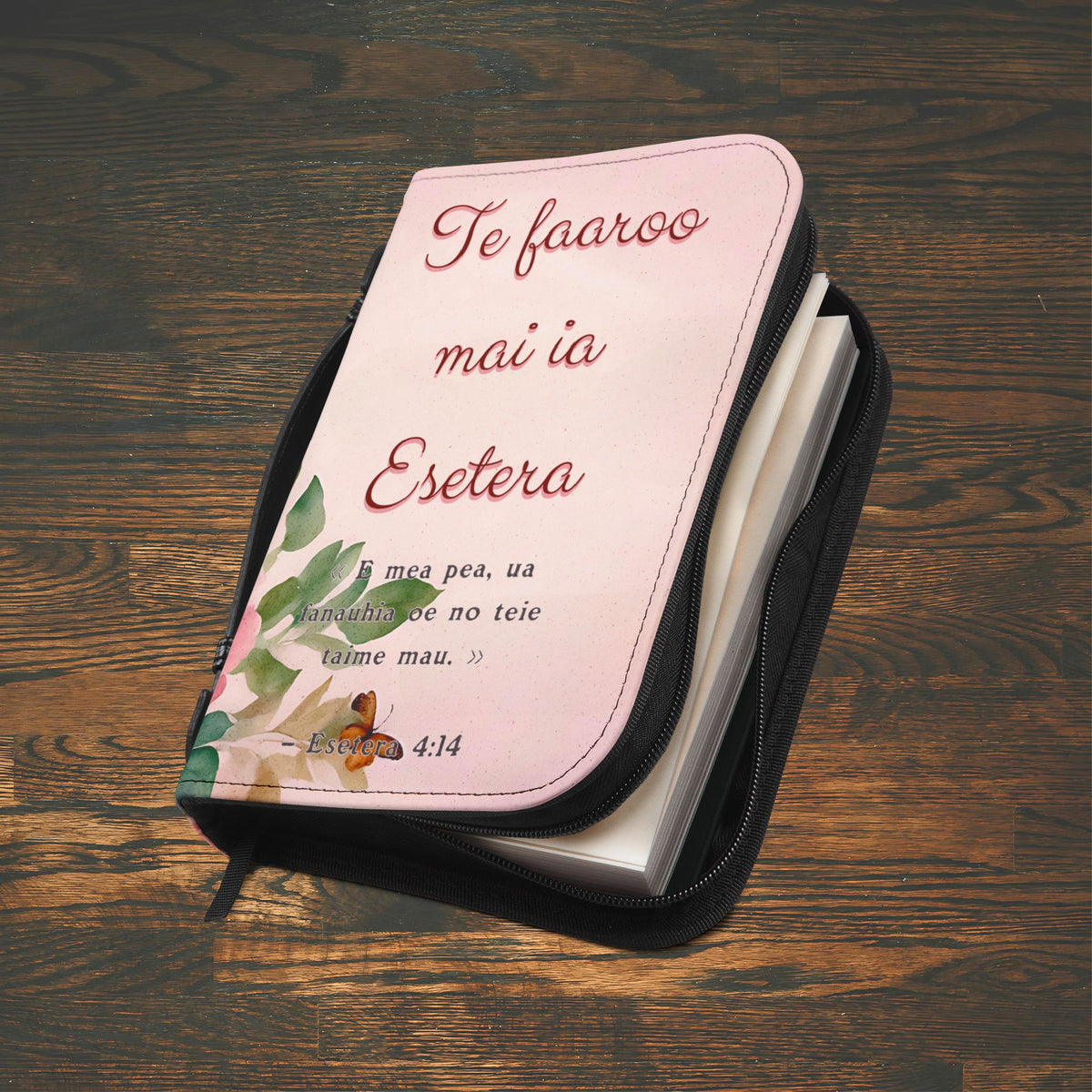 🇵🇫  Couverture Élégante : "Te faaroo mai ia Esetera  "