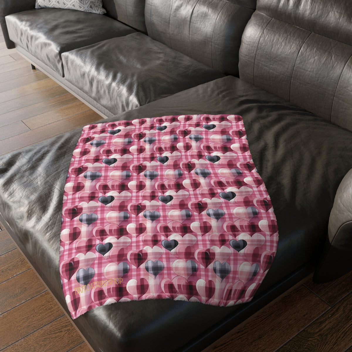 I can't, I have a blanket! - Hearts and Cocooning