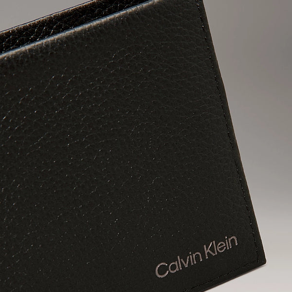 CALVIN KLEIN Portefeuille Fin de Marque | Maroquinerie de Luxe pour un Lifestyle Raffiné