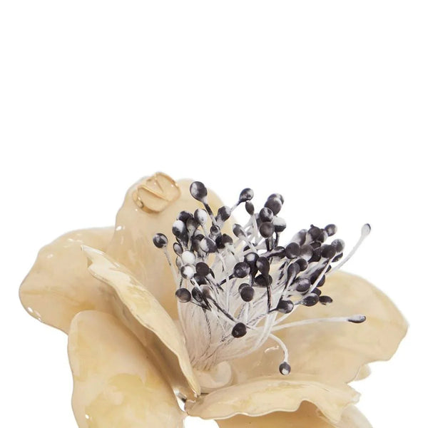 VALENTINO GARAVANI Broche Fleur Enamel Envoûtant - Chic et Unique